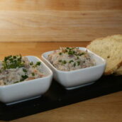 Rillettes de maquereaux fumés au poivre