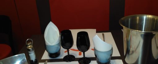 Dégustation en verres noirs, à l aveugle